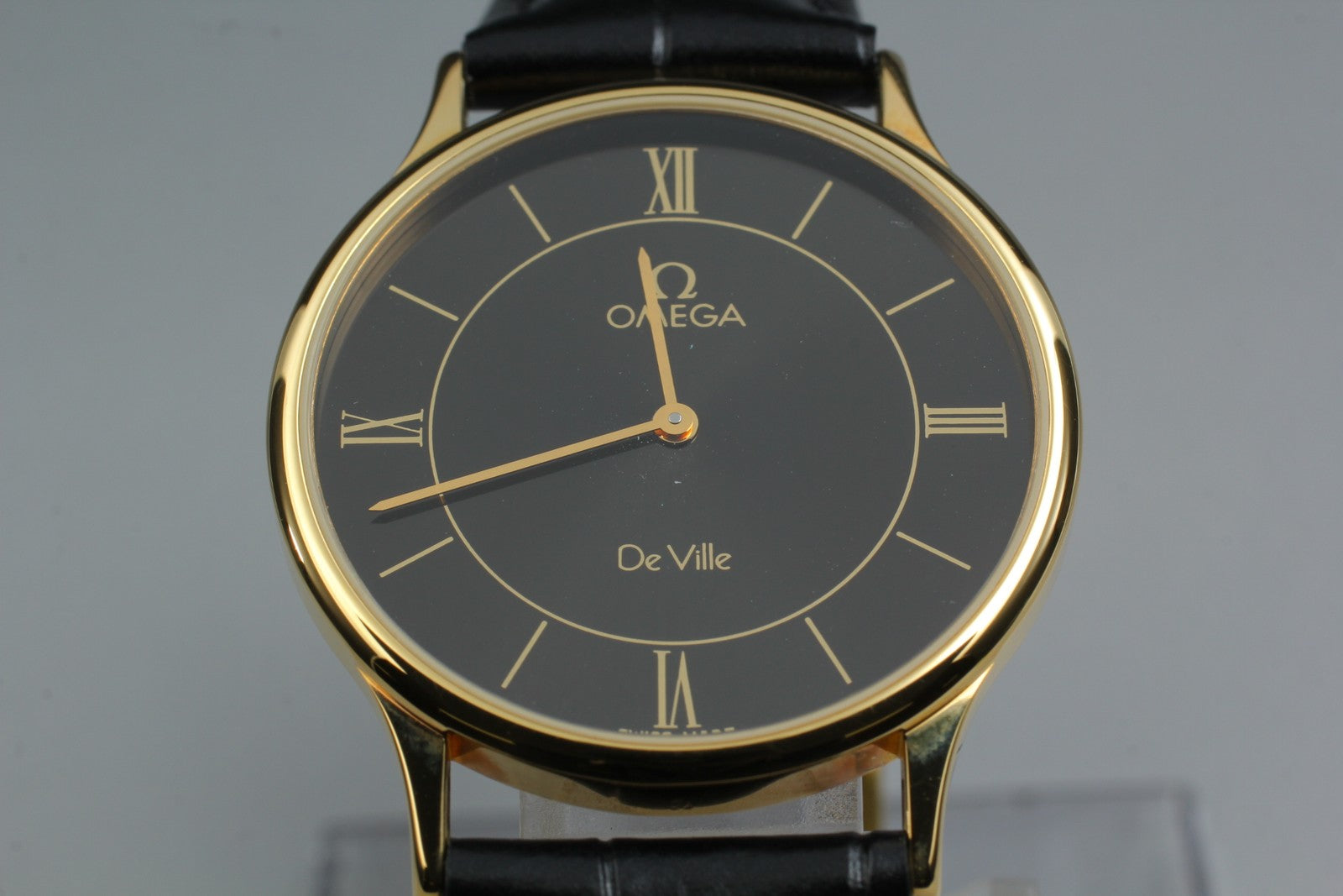 1982 Top MINT OMEGA De Ville 32mm 191.0130.1 Quartz Black Roman Men's Vintage