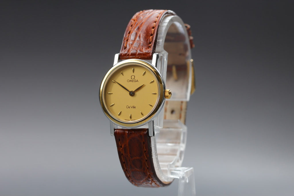 1993 Near MINT OMEGA De Ville 23mm 595.1111 Quartz Gold Dial Women's Vintage