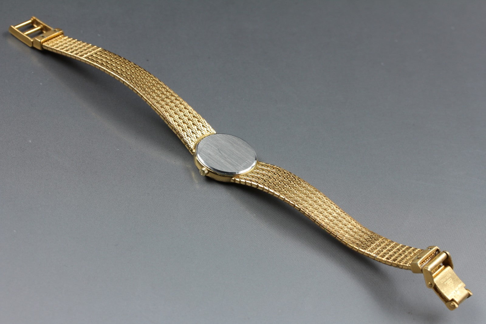 1984 Near MINT OMEGA De Ville 20mm 791.0889.0 Quartz Roman Dial Women's Vintage
