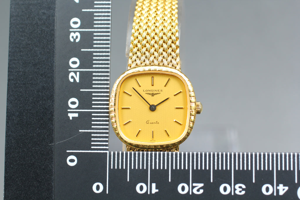 Near MINT Longines 153 3404 21mm Quartz L.153.4 Gold Dial Women's Vintage Watch