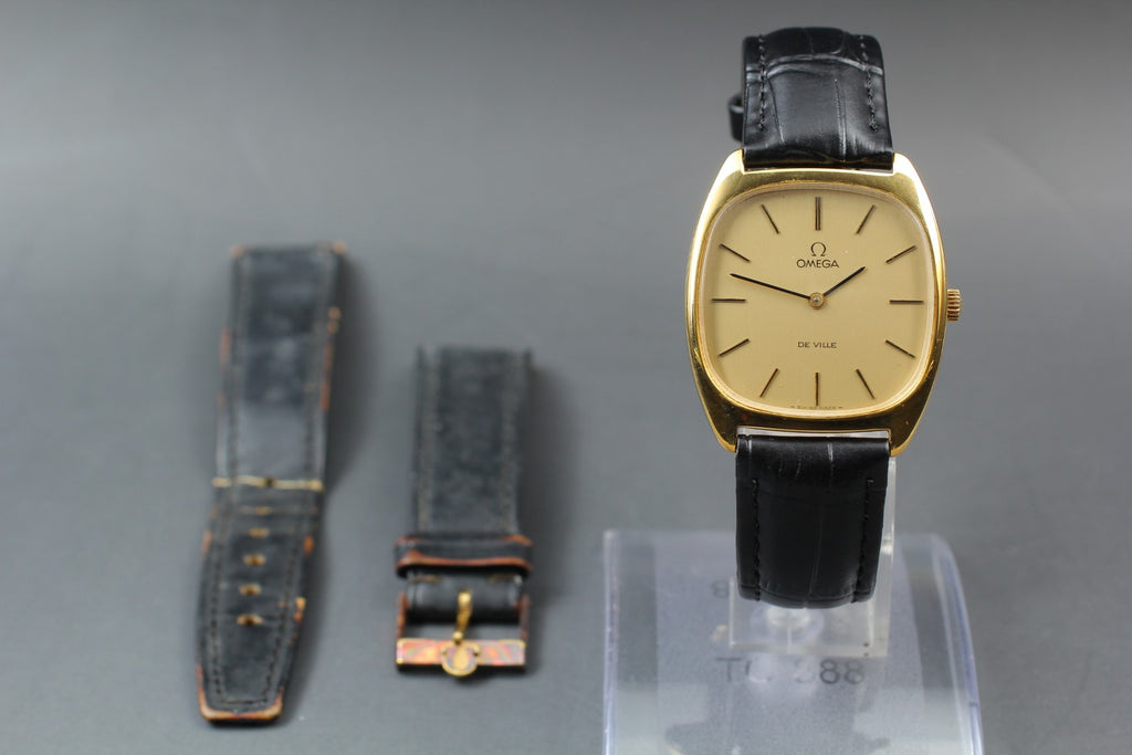 1978 OMEGA De Ville 32mm 111.0139 Manual Gold Dial Men's Watch Vintage Near MINT
