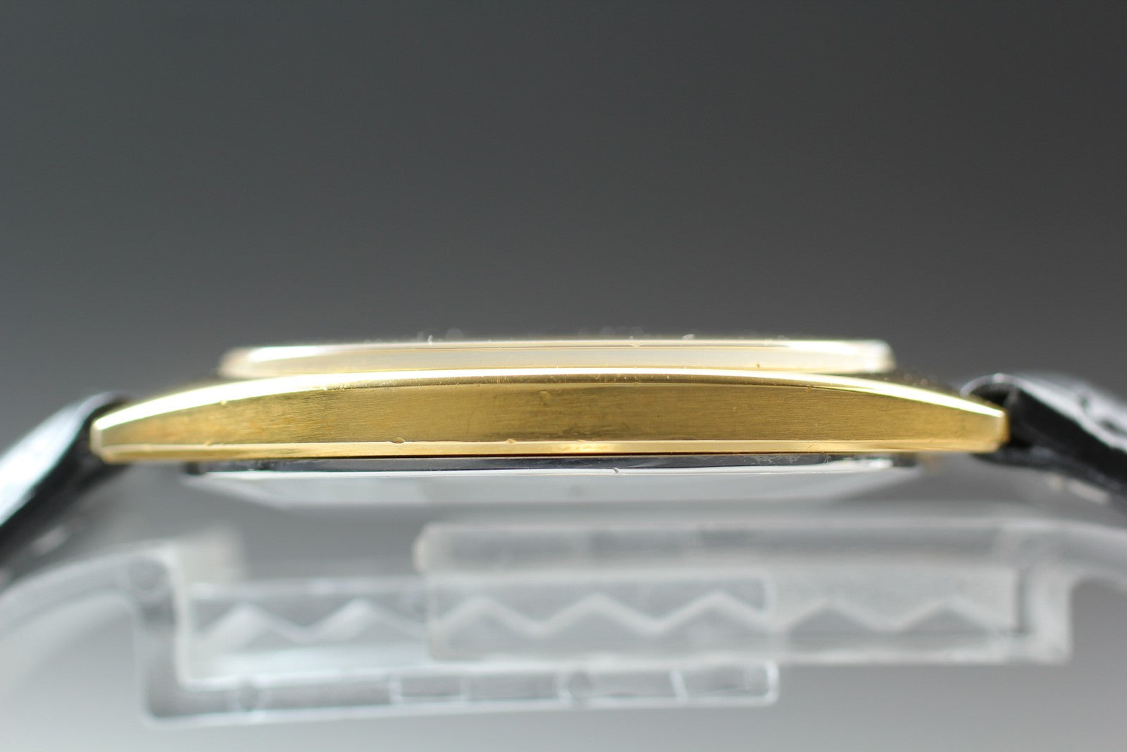 1978 OMEGA De Ville 32mm 111.0139 Manual Gold Dial Men's Watch Vintage Near MINT