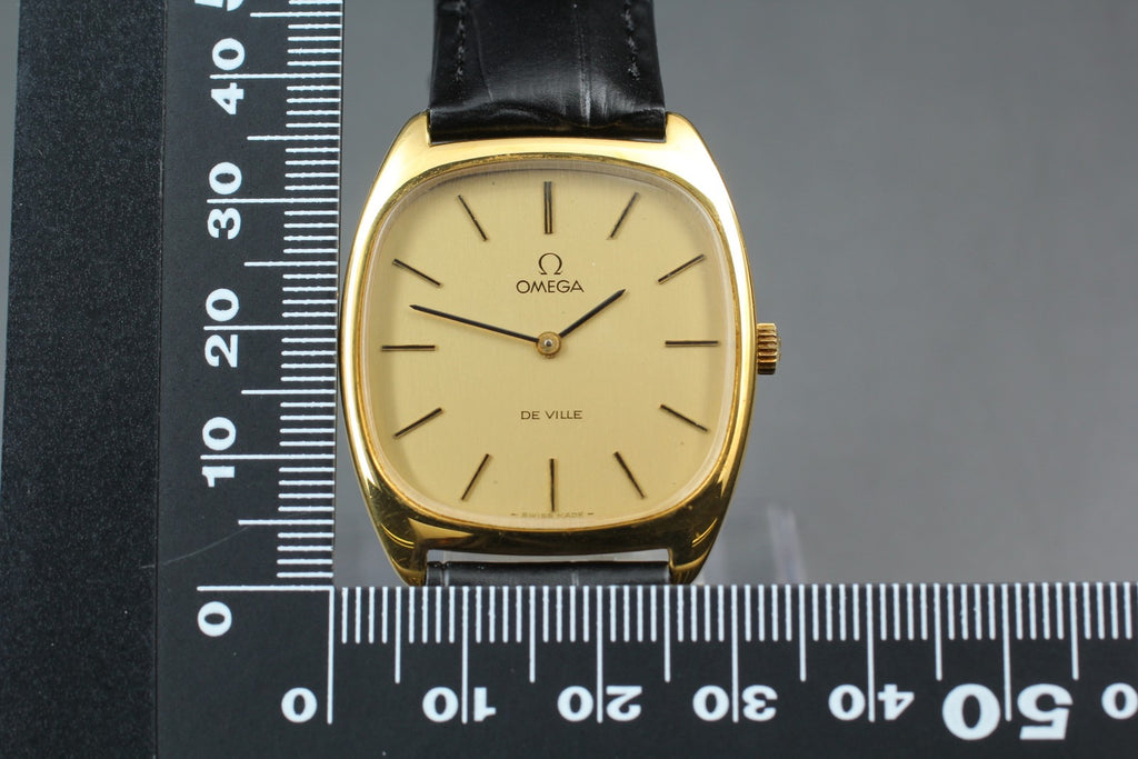 1978 OMEGA De Ville 32mm 111.0139 Manual Gold Dial Men's Watch Vintage Near MINT