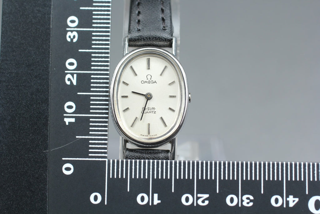 Near MINT OMEGA De Ville 18mm 591.0013 Quartz Silver Dial Women's Watch Vintage