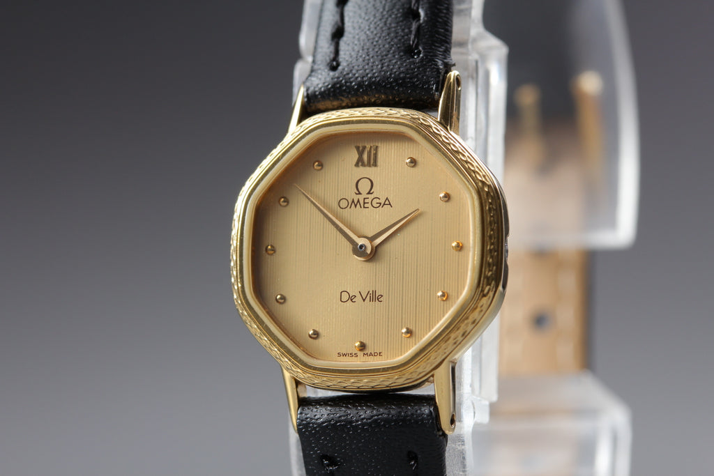 1984 Near MINT OMEGA De Ville 20mm 591.0257 Quartz Gold Roman Dial Women Vintage