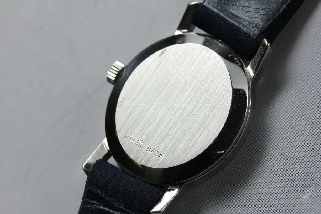 1971 Near MINT OMEGA Geneve 21mm 511.0411 Manual Silver Dial Women's Vintage