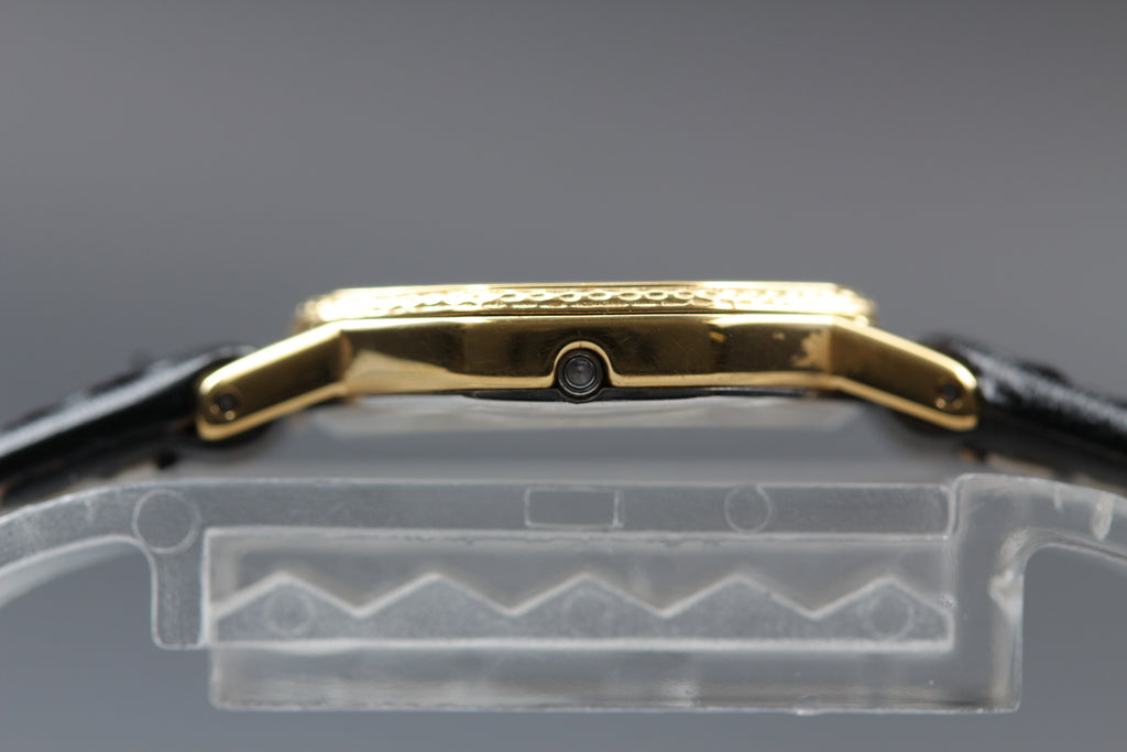 1984 Near MINT OMEGA De Ville 20mm 591.0257 Quartz Gold Roman Dial Women Vintage