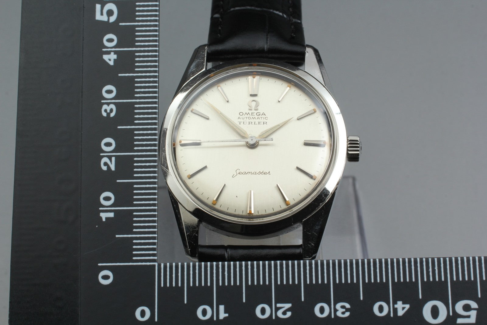 1960 Near MINT OMEGA Seamaster Turler 33mm 14700 2 Automatic Silver Men Vintage