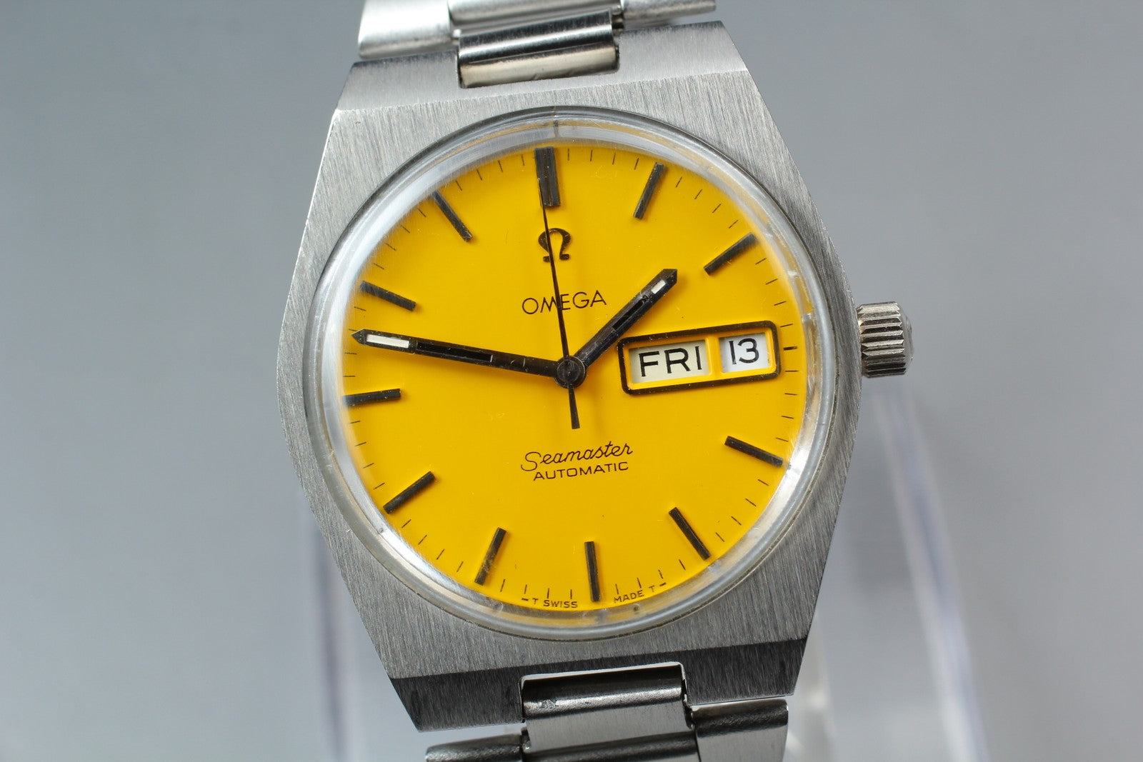 Near MINT OMEGA Seamaster 34mm 166.0174 Automatic Yellow Dial Men's Vintage