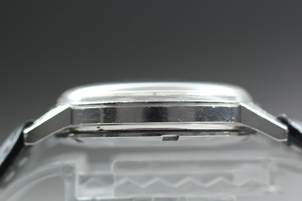 1969 Near MINT OMEGA Geneve 34mm 166.037 Automatic Silver Dial Men's Vintage