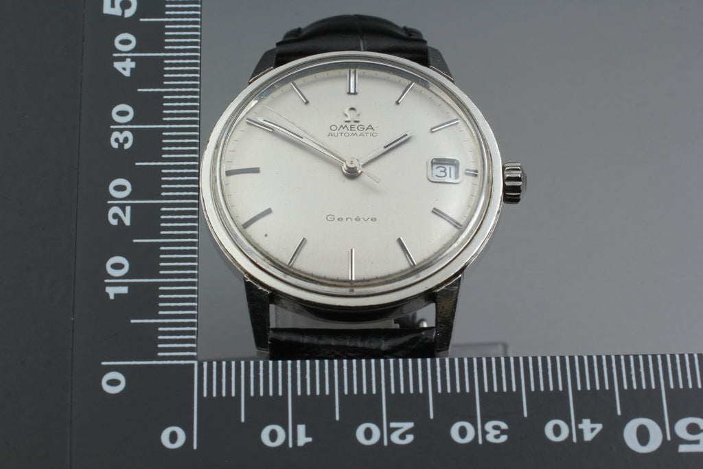 1969 Near MINT OMEGA Geneve 34mm 166.037 Automatic Silver Dial Men's Vintage