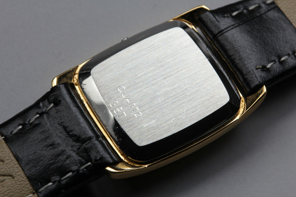 1983 Near MINT OMEGA De Ville 19mm 591.0230 Quartz Gold Dial Women's Vintage