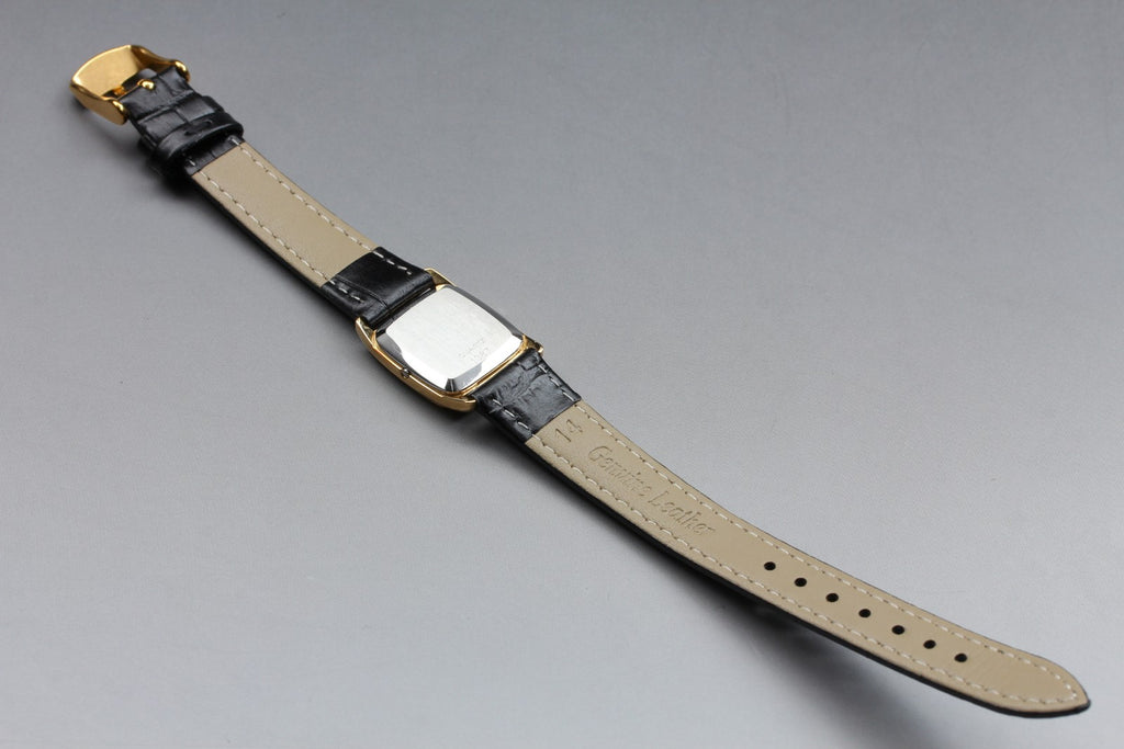 1983 Near MINT OMEGA De Ville 19mm 591.0230 Quartz Gold Dial Women's Vintage