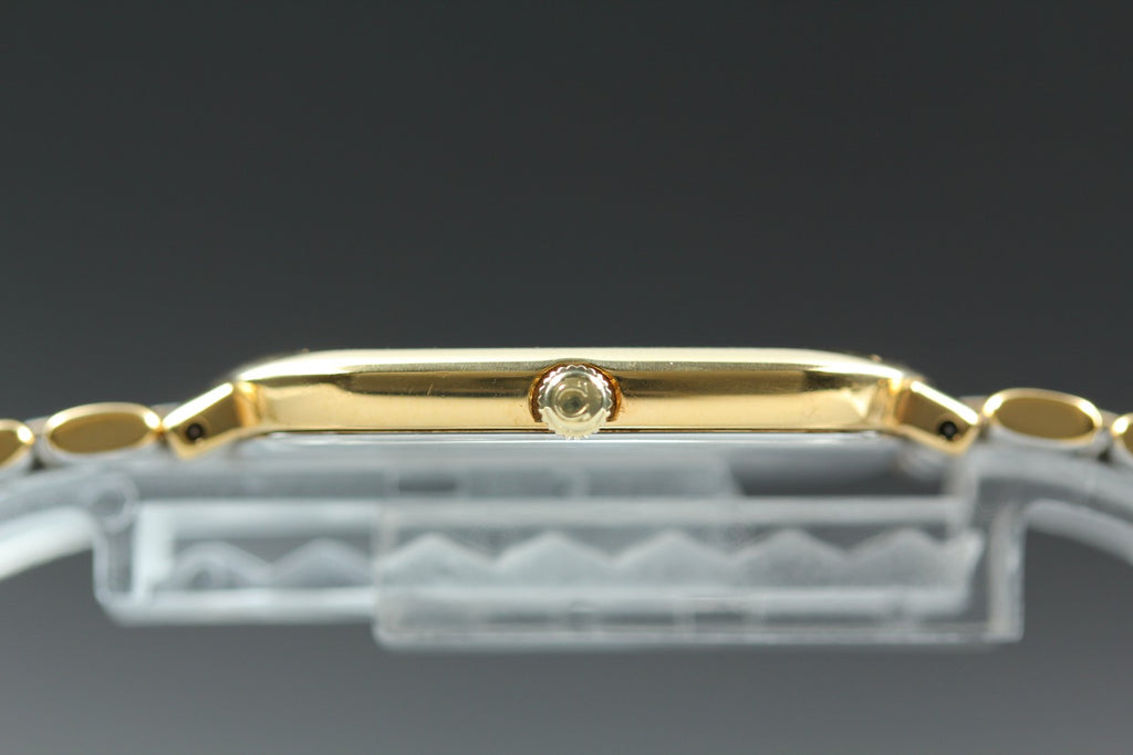 1988 Near MINT OMEGA De Ville 30mm 395.0877.2 Quartz Gold Dial Men's Vintage