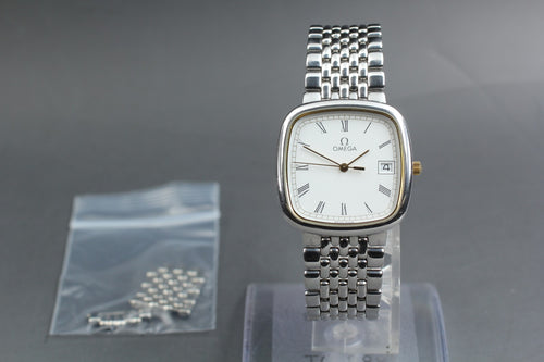 1988 Near MINT OMEGA De Ville 30mm 396.1017 Quartz White Roman Men's Vintage