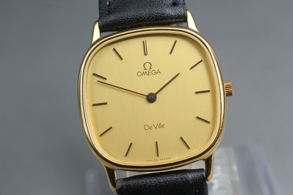 1984 Near MINT OMEGA De Ville 30mm 191.0219 Quartz Gold Dial Men's Watch Vintage