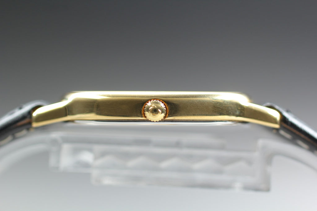 1984 Near MINT OMEGA De Ville 30mm 191.0219 Quartz Gold Dial Men's Watch Vintage