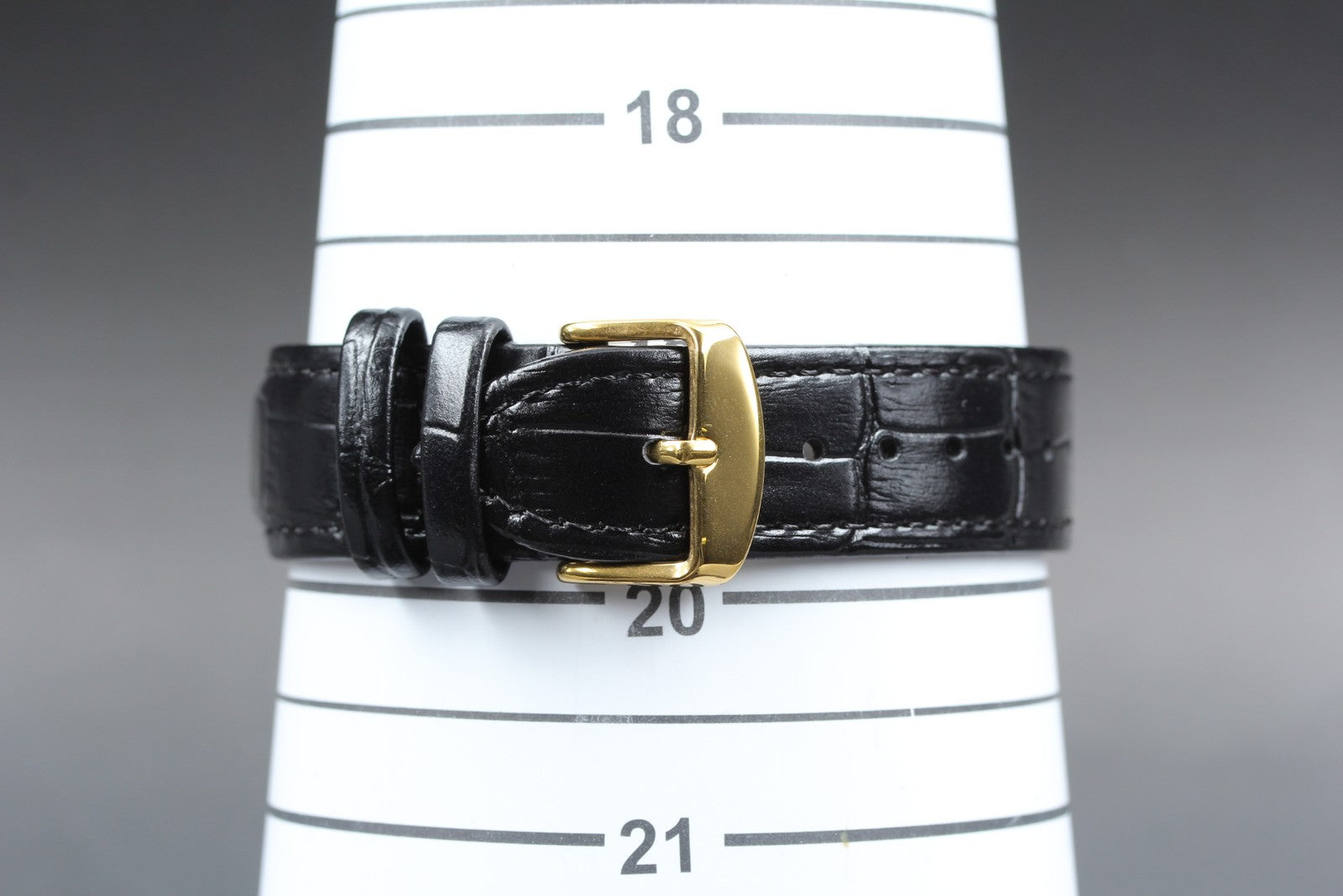1982 OMEGA De Ville 30mm 191.0212 Quartz Gold Dial Men's Watch Vintage Exc+5