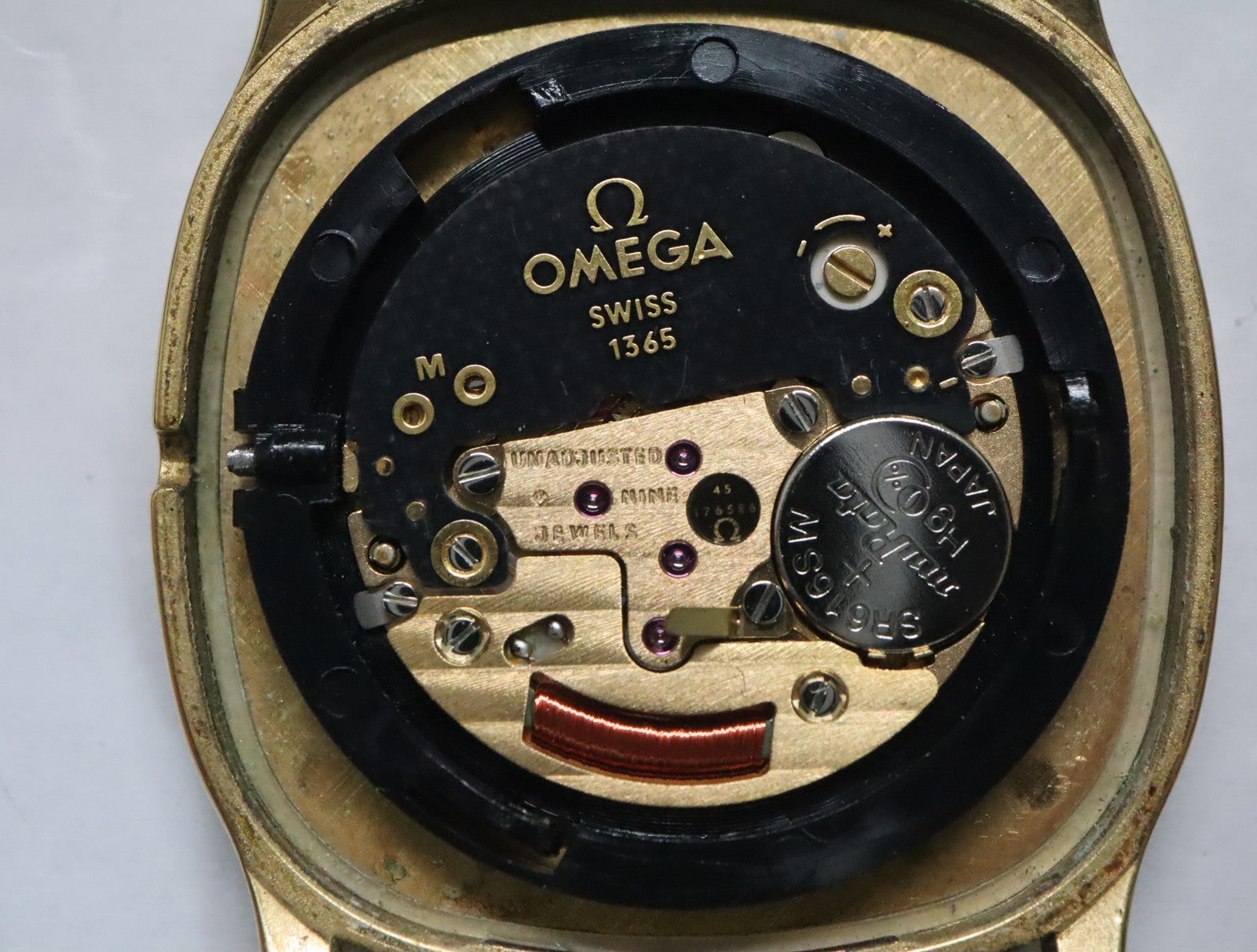 1982 OMEGA De Ville 30mm 191.0212 Quartz Gold Dial Men's Watch Vintage Exc+5