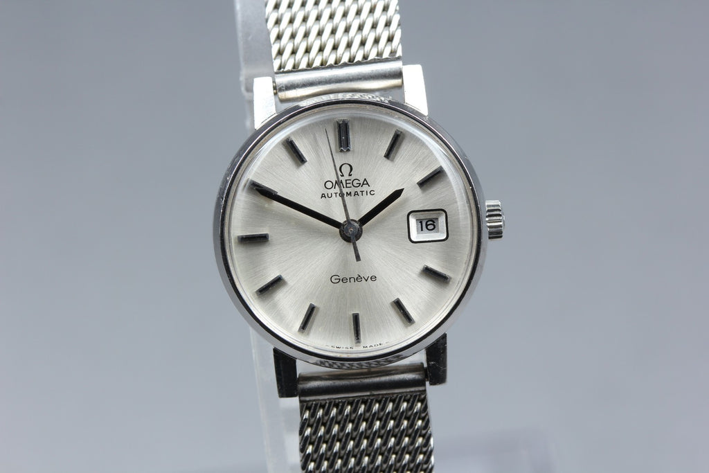 1972 Near MINT OMEGA Geneve 23mm 562.018 Automatic Silver Dial Women's Vintage