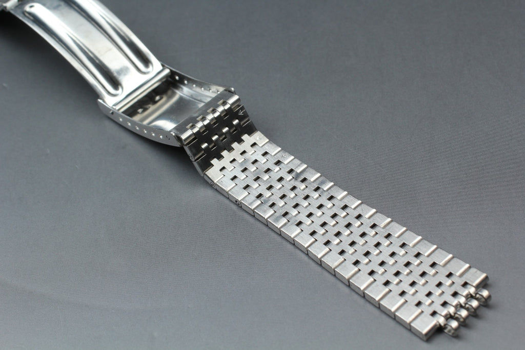 Near MINT OMEGA Bracelet FF570/2054 18mm Stainless steel Silver Men's Vintage