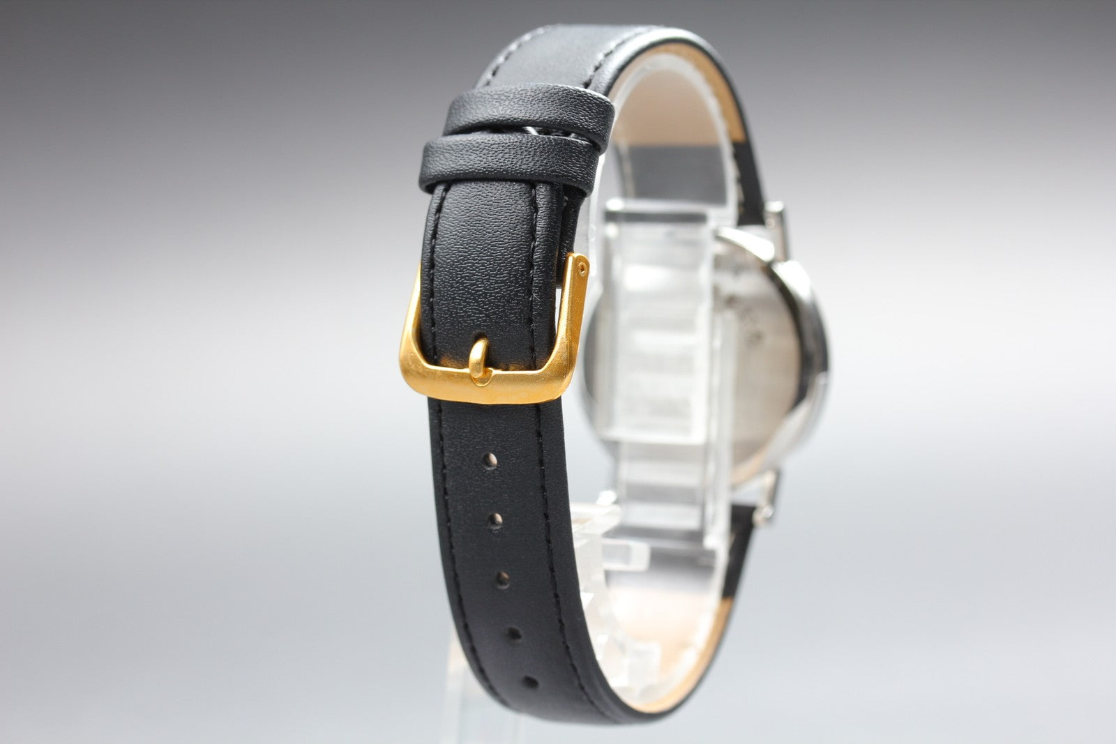 1993 Near MINT/Box, Paper OMEGA De Ville 32mm 196.2432 Quartz Gold Men's Vintage
