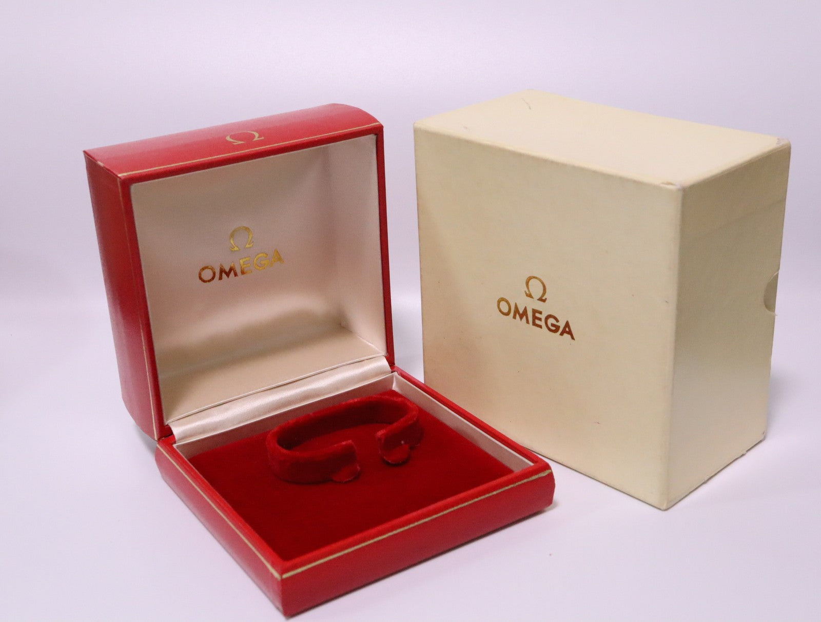 Near MINT OMEGA Vintage Red Watch Box Genuine Case Only From JAPAN #2376