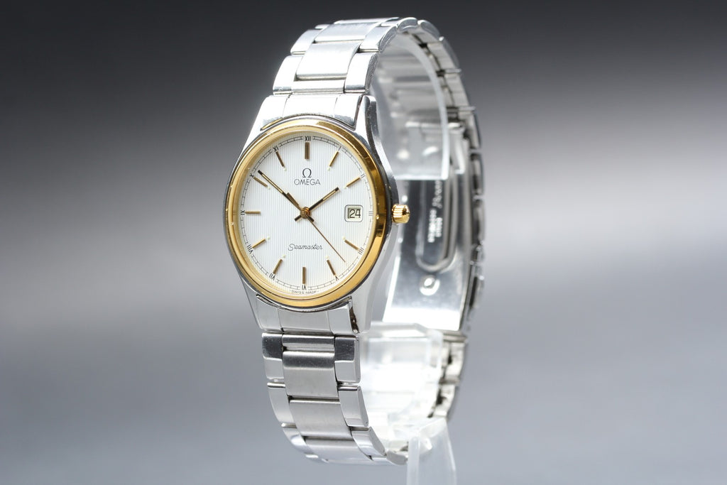 1987 Near MINT OMEGA Seamaster 33mm 196.0251 Quartz White Roman Men's Vintage