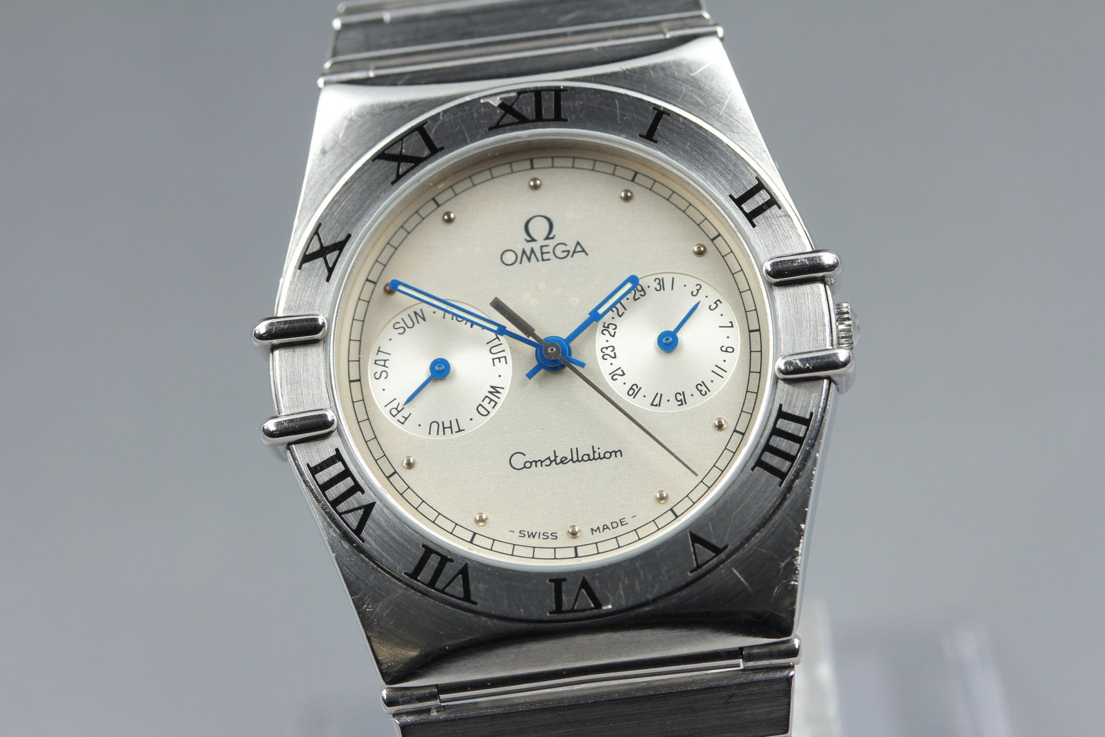 1987 Near MINT OMEGA Constellation 32mm 396.1070 Quartz Silver Men's Vintage