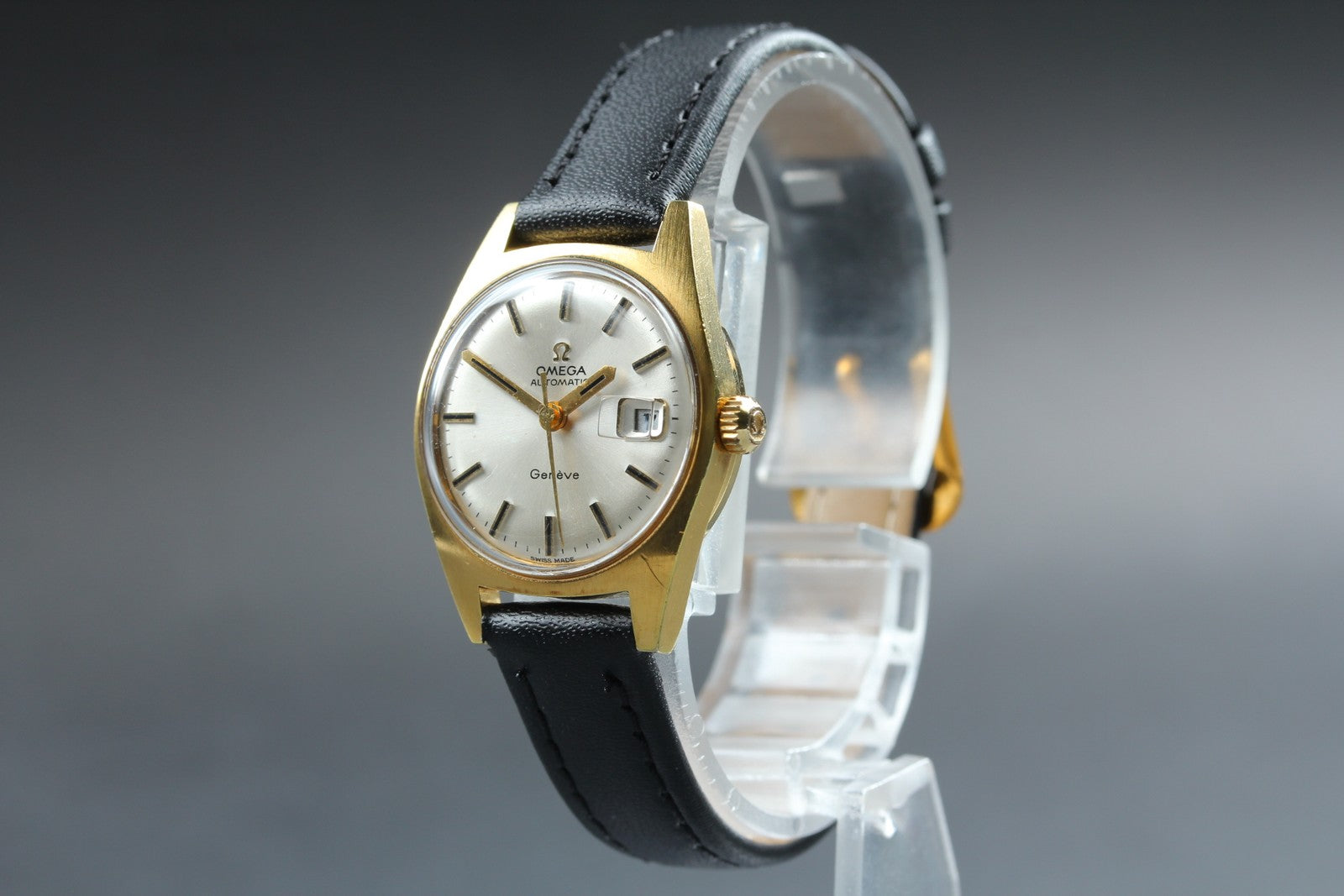 1969 Near MINT/Box, Paper OMEGA Geneve 24mm 566.012 Automatic Women's Vintage