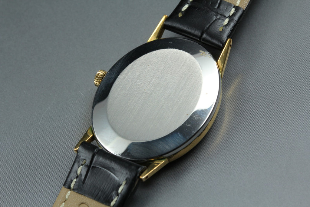 1974 Near MINT OMEGA Geneve 27mm 511.416 Manual Winding Gold Dial Unisex Vintage