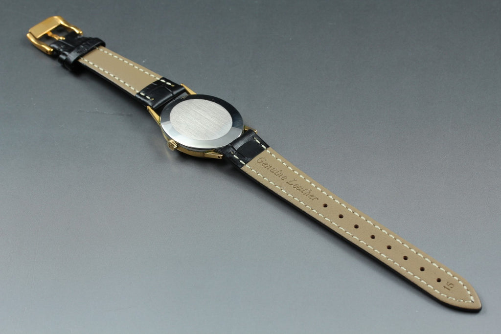 1974 Near MINT OMEGA Geneve 27mm 511.416 Manual Winding Gold Dial Unisex Vintage