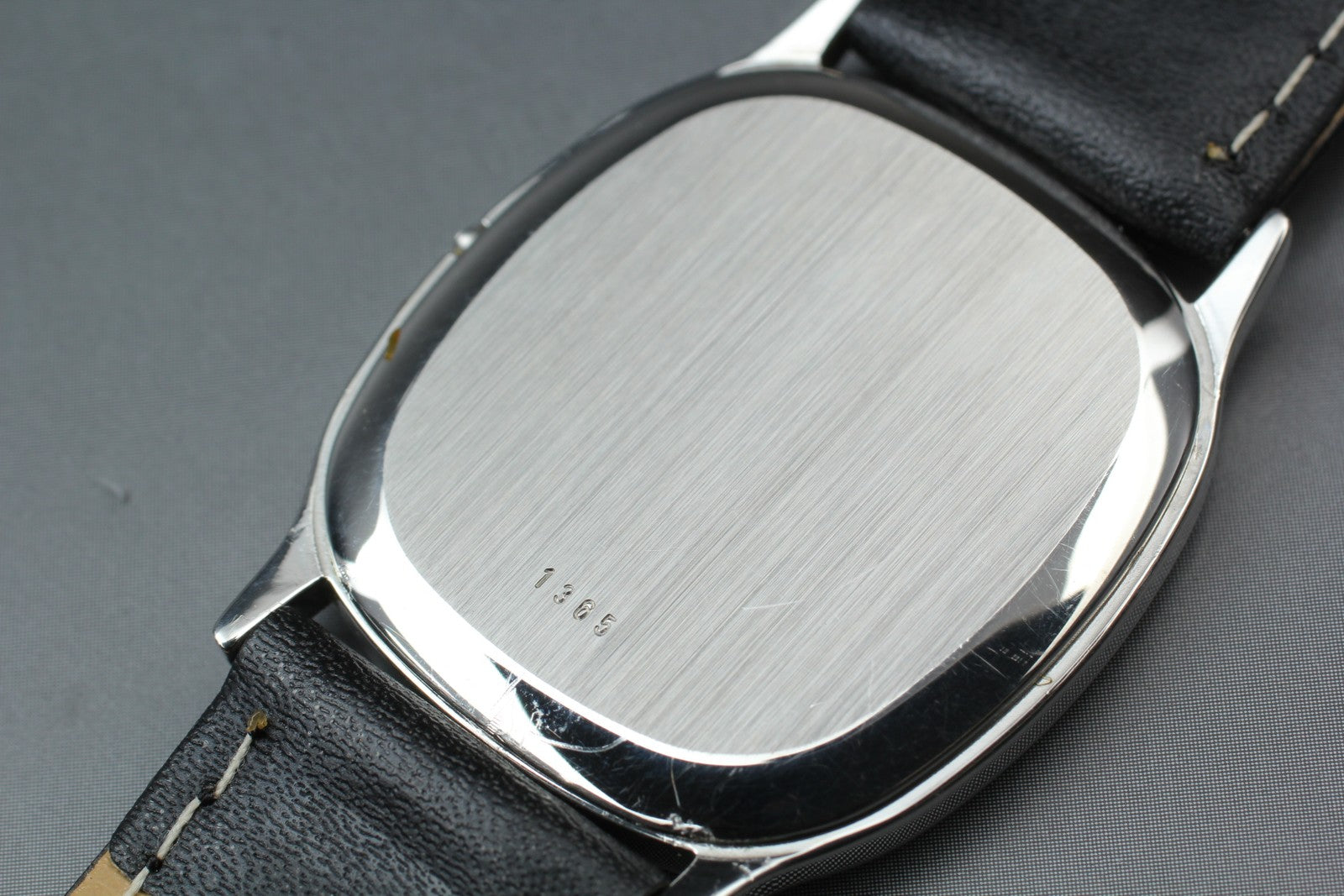 1981 OMEGA De Ville 30mm 191.0132 Quartz White Roman Dial Men's Vintage Exc+5