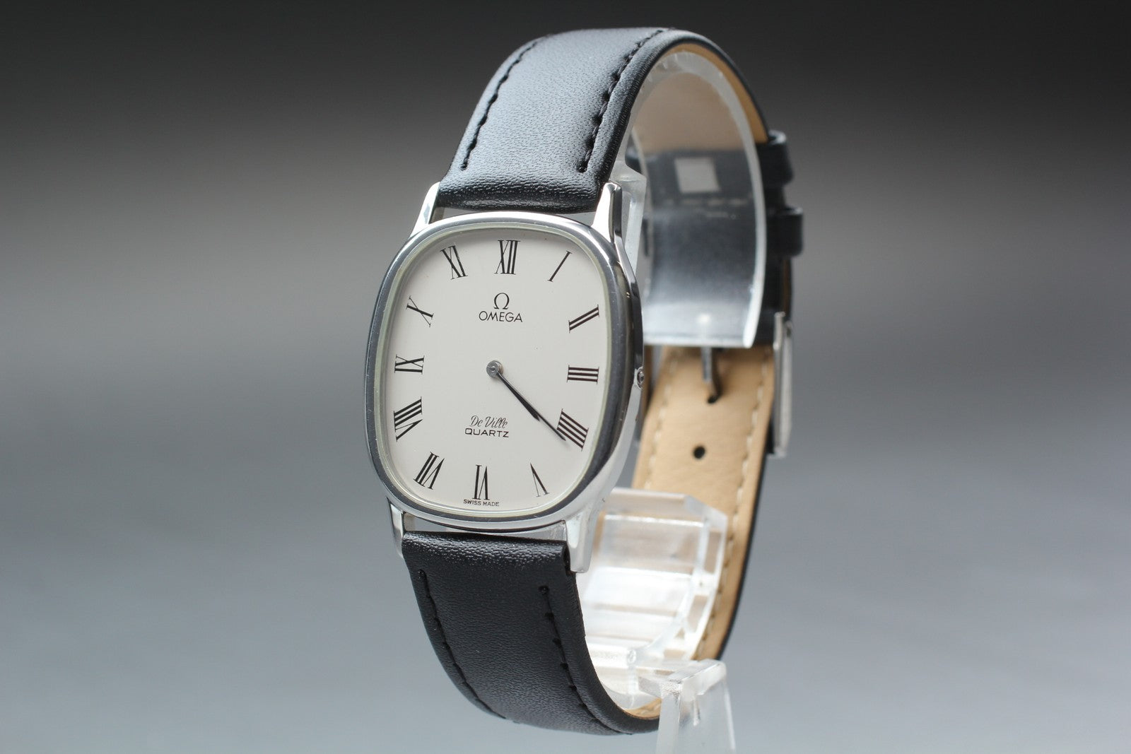 1981 OMEGA De Ville 30mm 191.0132 Quartz White Roman Dial Men's Vintage Exc+5