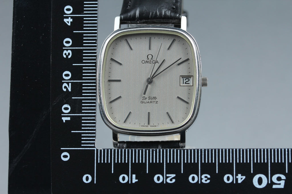 Near MINT OMEGA De Ville 31mm 192.0058 Quartz Silver Dial Men's Watch Vintage