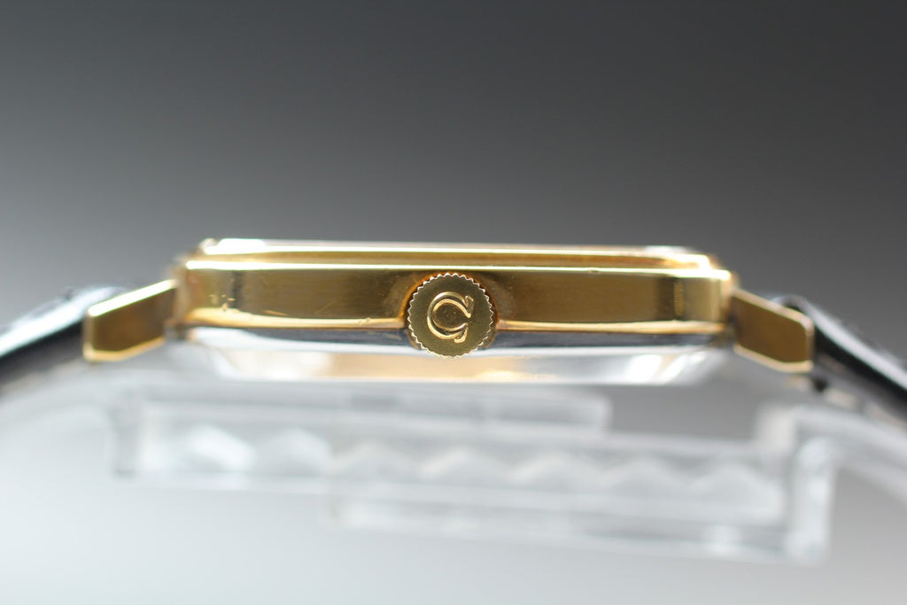 1973 Near MINT OMEGA De Ville 31mm 151.0045 Automatic Gold Dial Men's Vintage