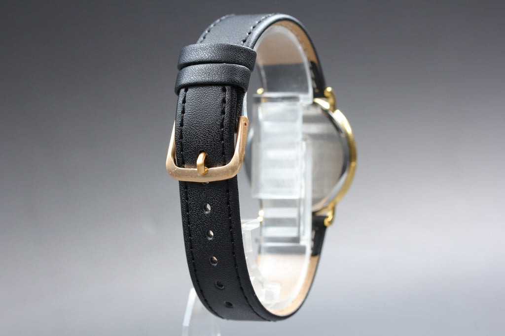 1991 Near MINT OMEGA De Ville 32mm 196.0312.1 Quartz Gold Dial Men's Vintage