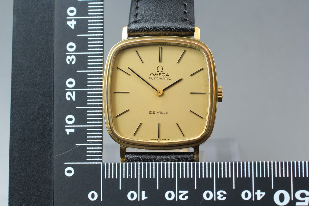 1973 Near MINT OMEGA De Ville 31mm 151.0045 Automatic Gold Dial Men's Vintage