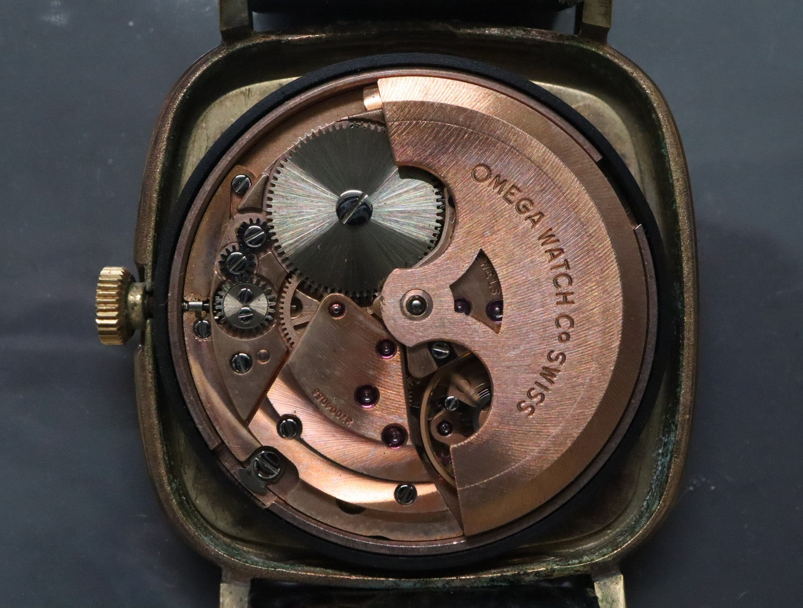 1973 Near MINT OMEGA De Ville 31mm 151.0045 Automatic Gold Dial Men's Vintage