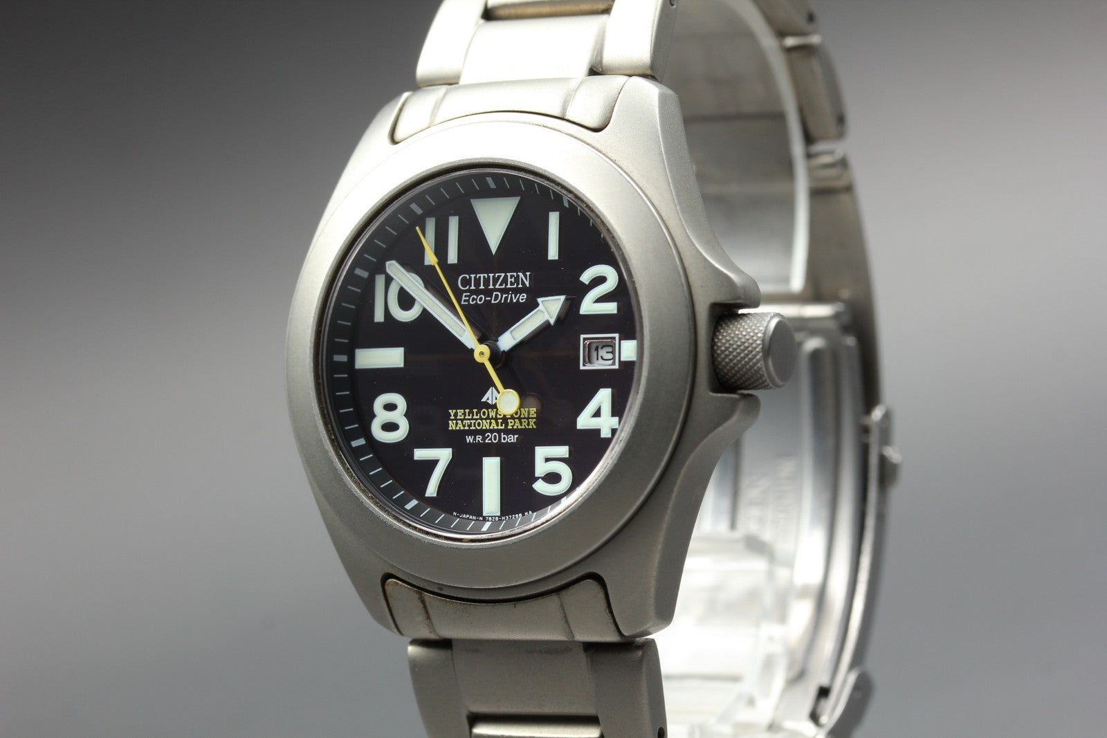 Near MINT Citizen Promaster Yellowstone Eco-Drive 39mm 7828-H21963 Titanium Men