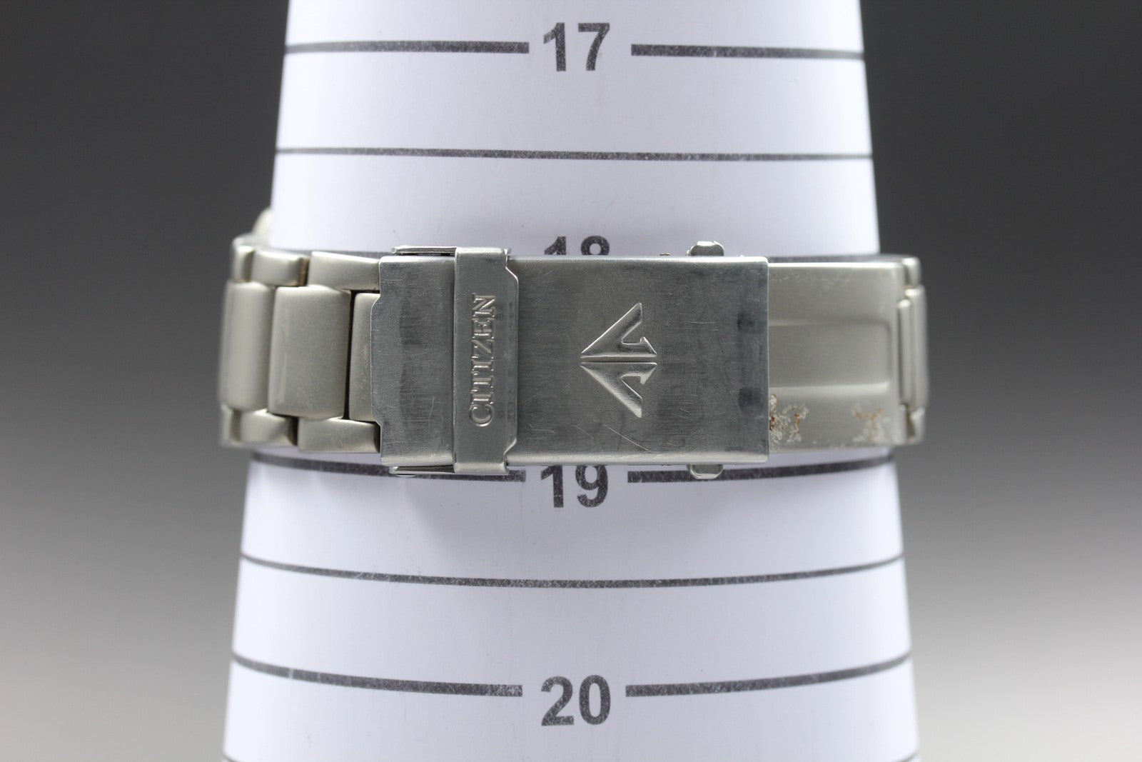 Near MINT Citizen Promaster Yellowstone Eco-Drive 39mm 7828-H21963 Titanium Men