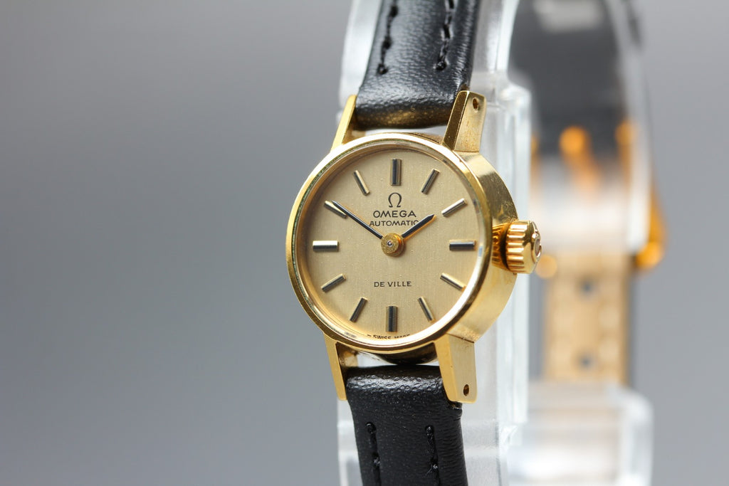 1972 Near MINT OMEGA De Ville 18mm 511.0057 Automatic Gold Dial Women's Vintage