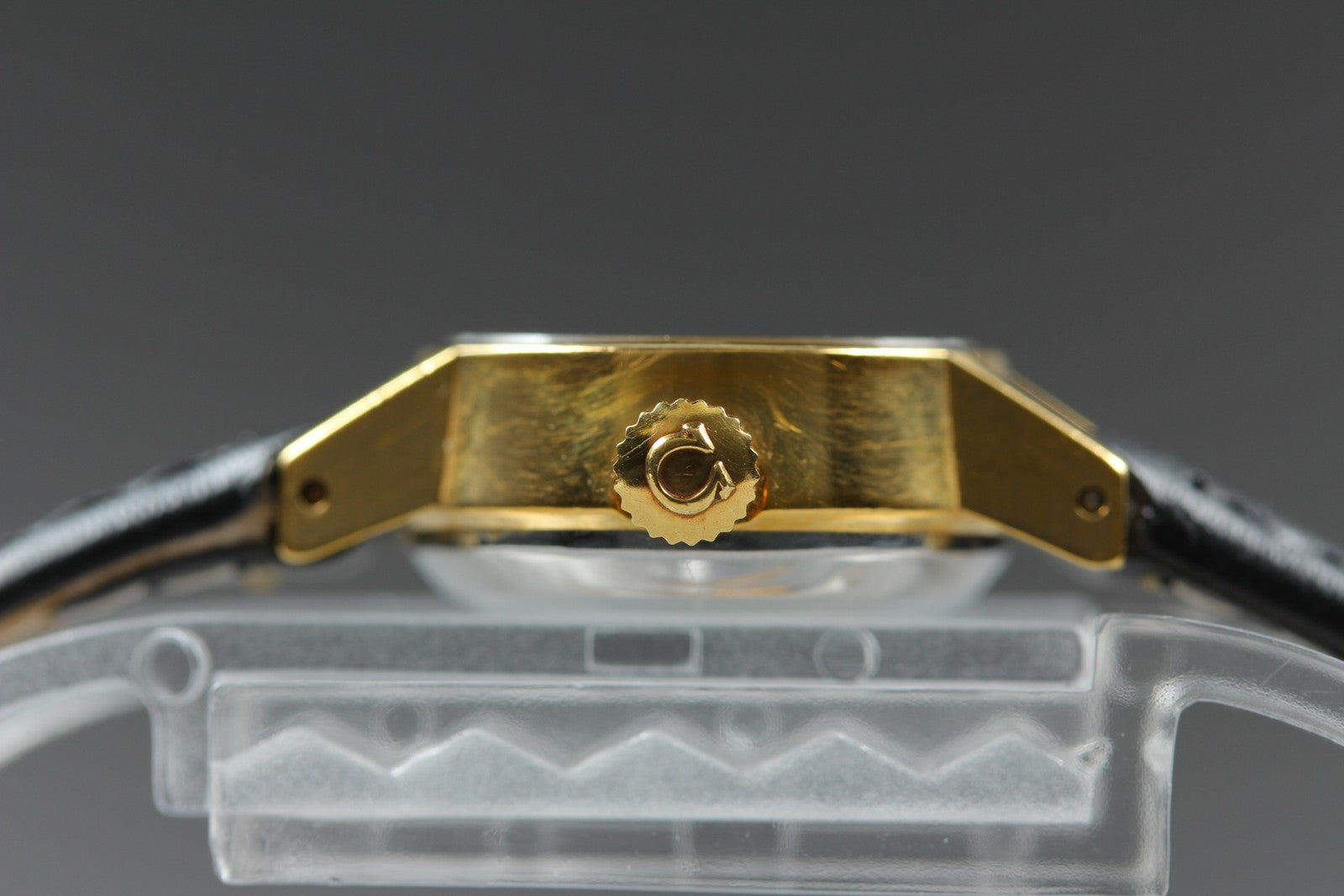 1972 Near MINT OMEGA De Ville 18mm 511.0057 Automatic Gold Dial Women's Vintage