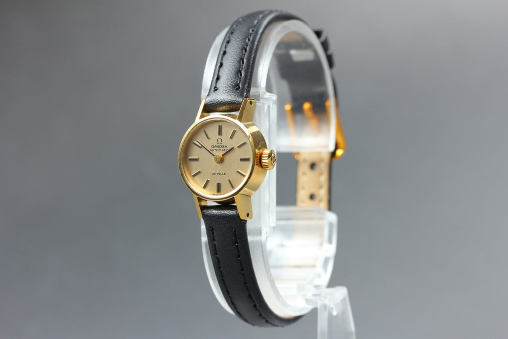 1972 Near MINT OMEGA De Ville 18mm 511.0057 Automatic Gold Dial Women's Vintage