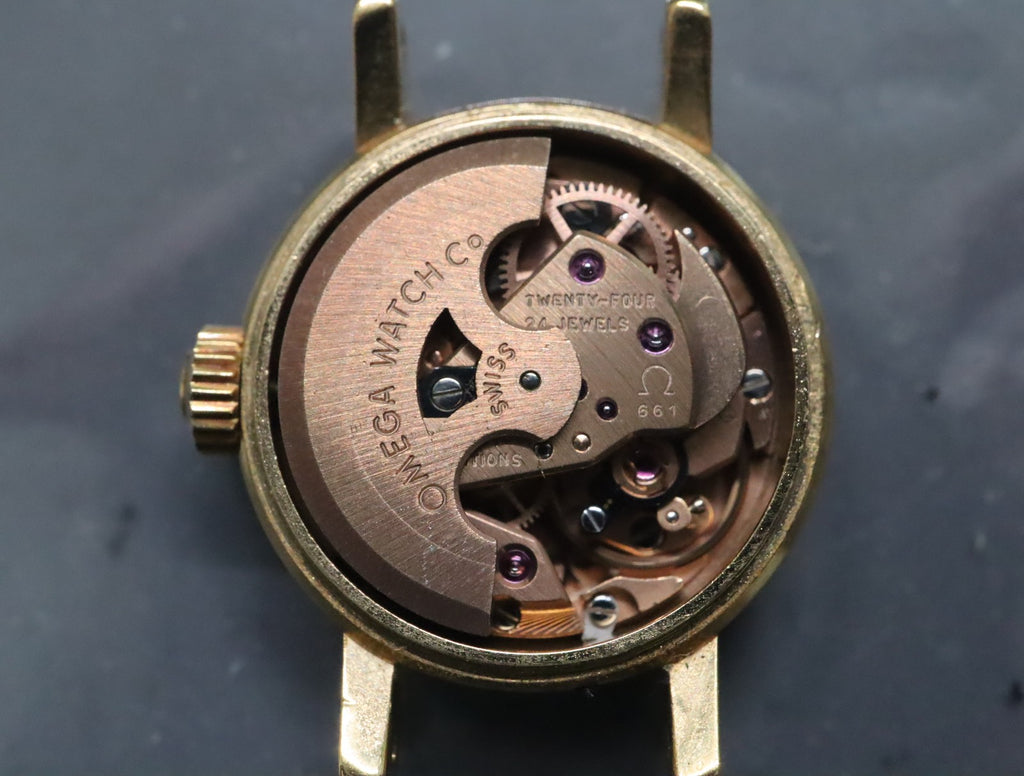 1972 Near MINT OMEGA De Ville 18mm 511.0057 Automatic Gold Dial Women's Vintage