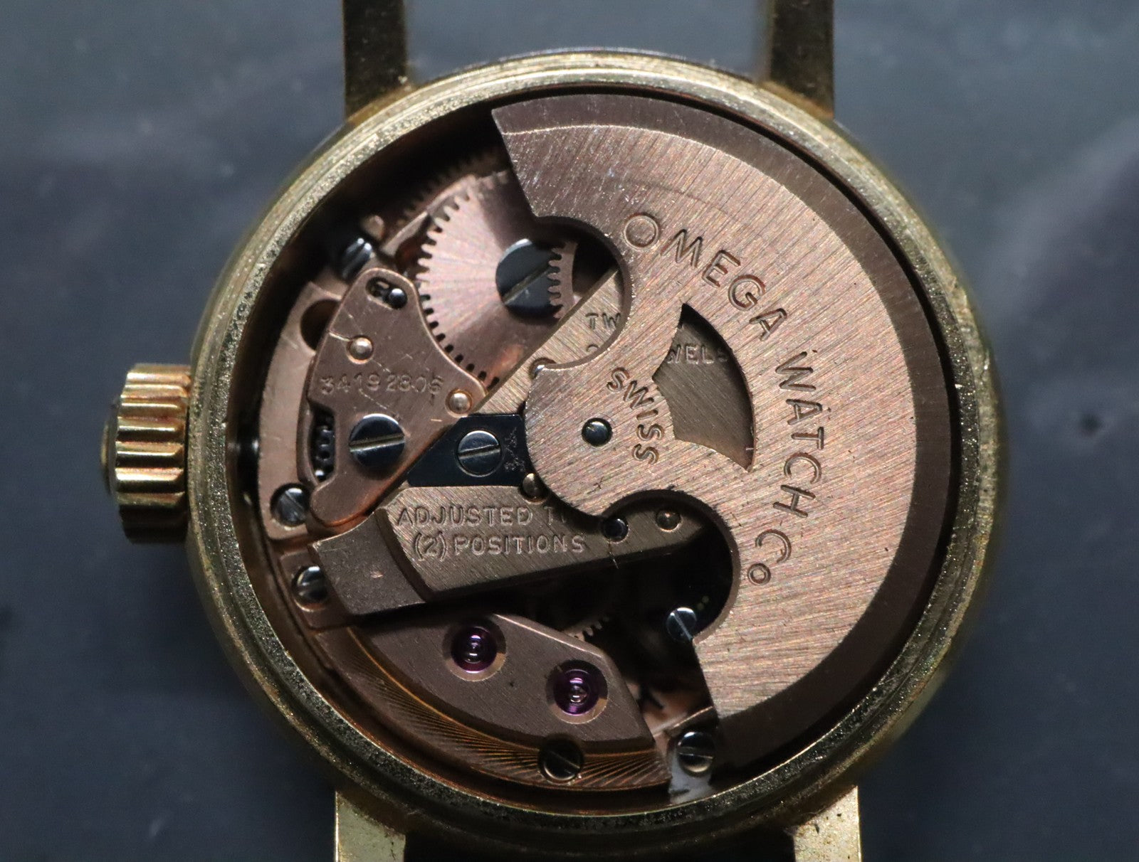 1972 Near MINT OMEGA De Ville 18mm 511.0057 Automatic Gold Dial Women's Vintage