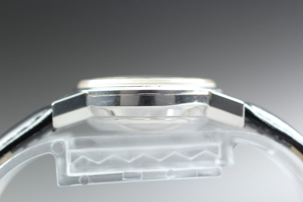 Near MINT Vintage OMEGA Seamaster De Ville 25mm Automatic Silver Dial Women's