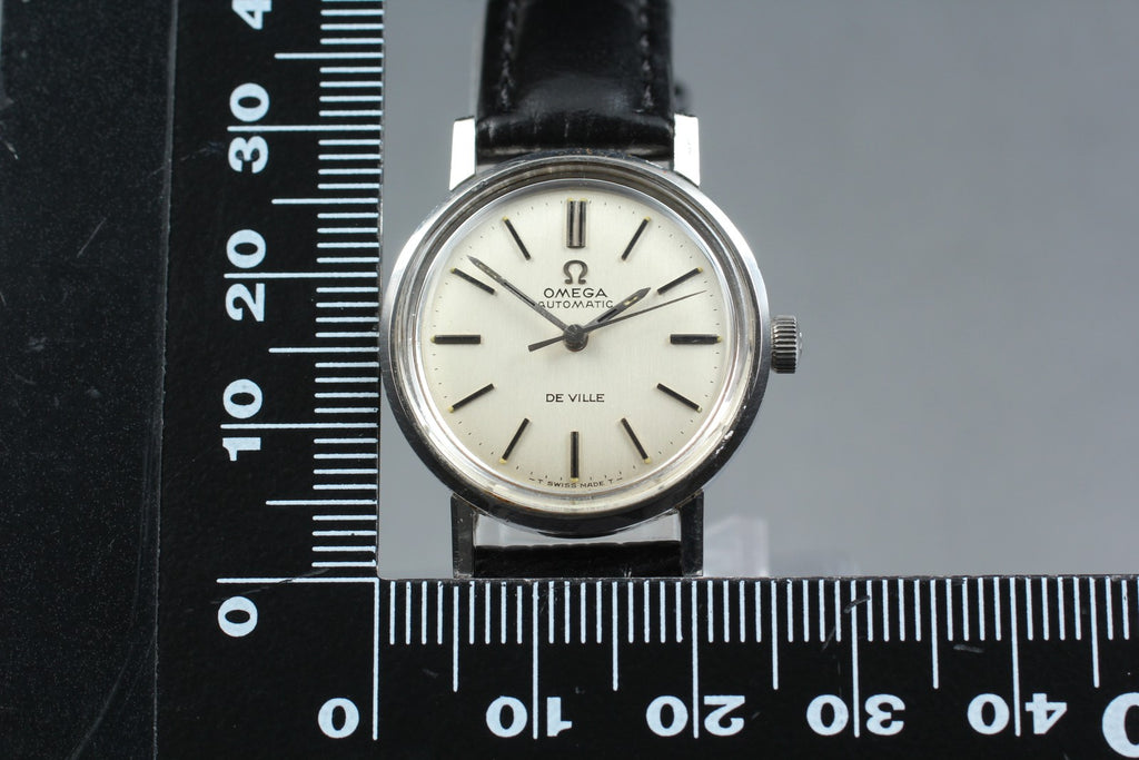 Near MINT Vintage OMEGA Seamaster De Ville 25mm Automatic Silver Dial Women's