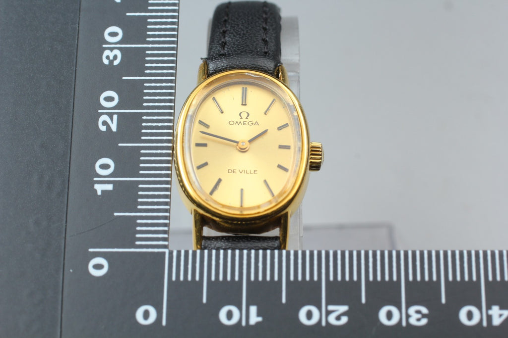 1977 Near MINT/Box OMEGA De Ville 18mm 511.0553 Manual Gold Dial Women's Vintage