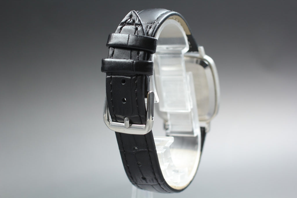 1977 Near MINT OMEGA De Ville 31mm 111.0118 Manual Silver Dial Men's Vintage